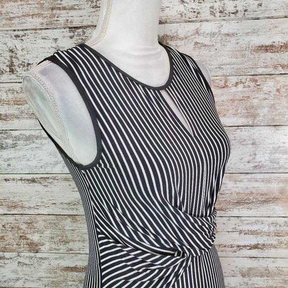 SUGARLIPS Black Blackjack Striped Keyhole Jersey - Picture 4 of 10